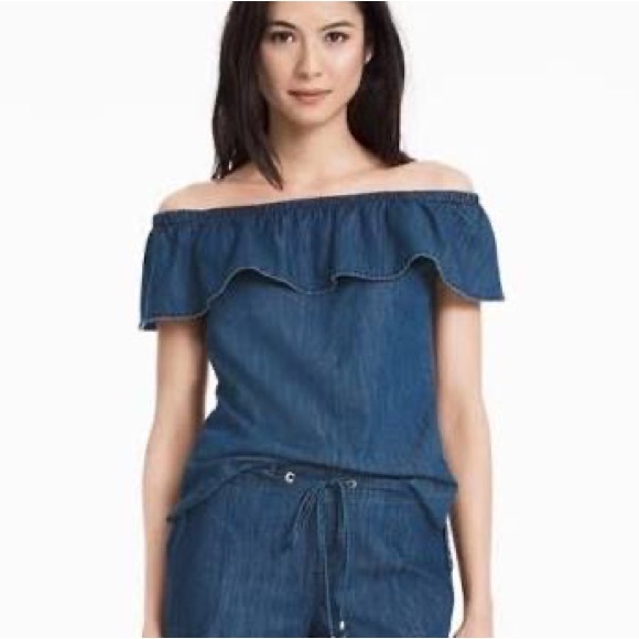 White House Black Market Tops - 💰PRICE ⬇️ 
WHITE HOUSE BLACK MARKET • Blue Jean Ruffle Top Blouse • sz XS